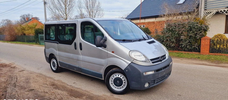 Opel Vivaro cena 15900 przebieg: 270000, rok produkcji 2006 z Koło małe 29